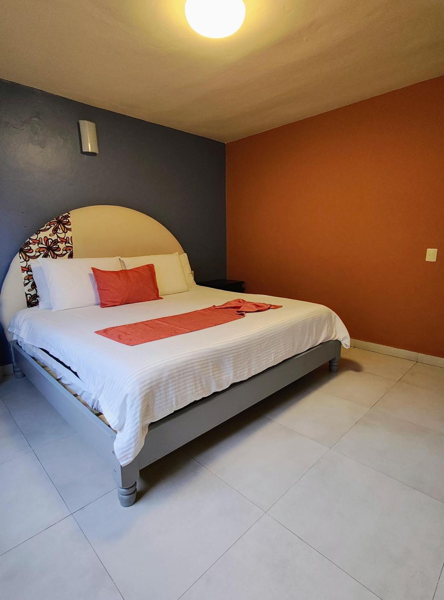 Hotel Jardines Del Carmen San Cristóbal de Las Casas Εξωτερικό φωτογραφία